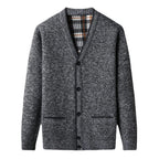 Cardigan Masculino em Lã